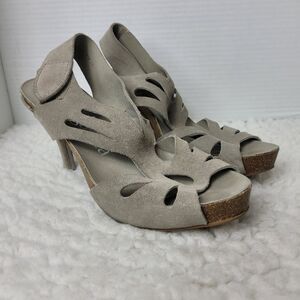 Pedro Garcia Lucy Cut Out Sandals Womens Size 9 Pumice Castoro Gray